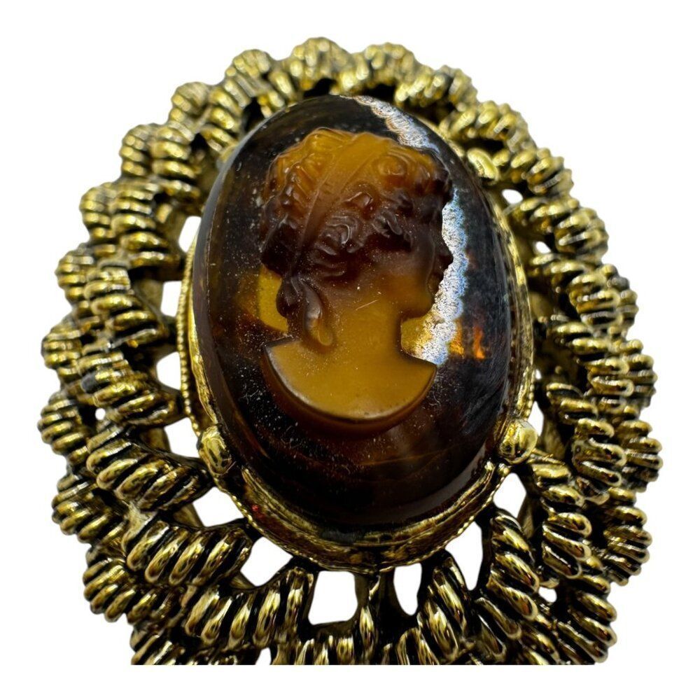 Vintage Gerris TCameo Brooch With Antiqued Gold-Tone Filigree & Brown Resin Oval